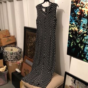 China’s mid calf length dress